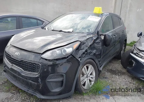 2017 Kia Sportage Lx z USA, uszkodzony, nr VIN KNDPM3AC2H7241476